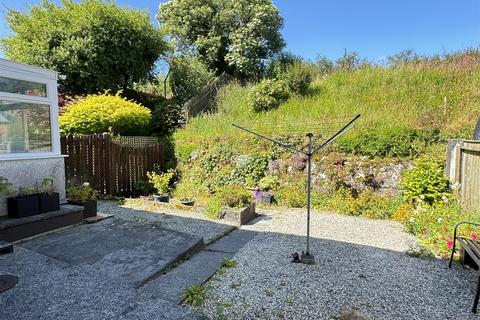14 Grose Meadows, St Dennis, St Austell, PL26 8SG