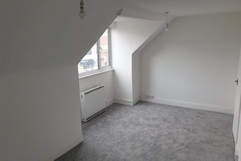 House share to rent, Darkes Lane, Potters Bar EN6