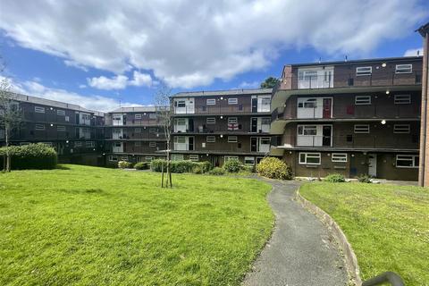 1 bedroom apartment to rent, Stoneyfields Court, Newcastle ST5