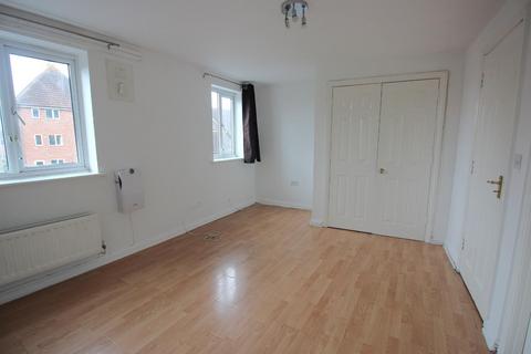 7 High Tor View, London, SE28 0LN