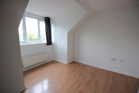 7 High Tor View, London, SE28 0LN