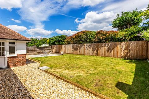 17 Sandy Lane, Cheam, Sutton, SM2 7NU