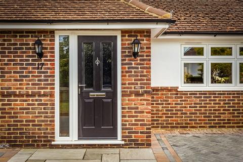 17 Sandy Lane, Cheam, Sutton, SM2 7NU