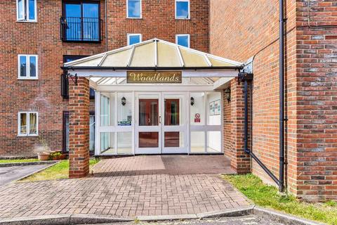 1 bedroom apartment for sale, Woodlands Way, Andover