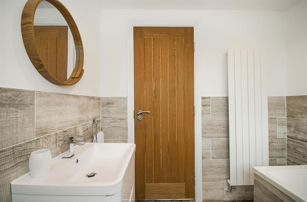Howarth25.jpg
