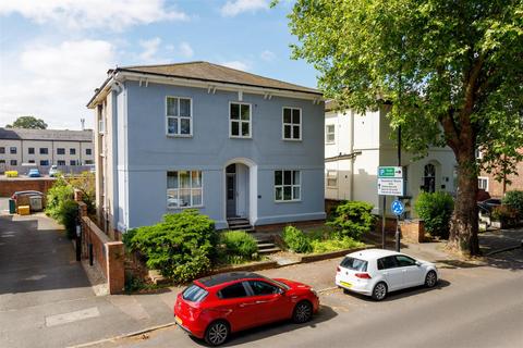 1 bedroom apartment for sale, Avenue Road, Leamington Spa