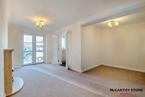 2 bedroom apartment for sale, Fussells Court, Station Road, Worle, Weston-Super-Mare, BS22 6AF