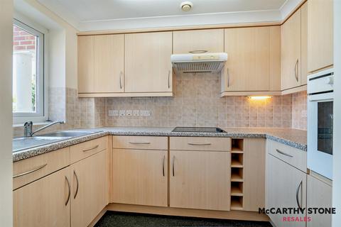 2 bedroom apartment for sale, Fussells Court, Station Road, Worle, Weston-Super-Mare, BS22 6AF