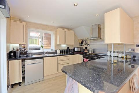 8 Cavendish Place, Beddau, Pontypridd, CF38 2RP