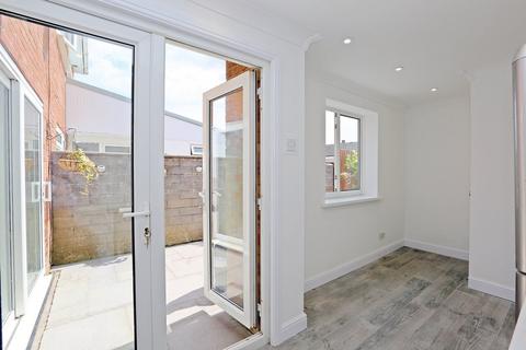 8 Cavendish Place, Beddau, Pontypridd, CF38 2RP