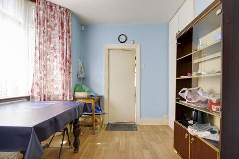 32 Bolton Road, London, E15 4JY