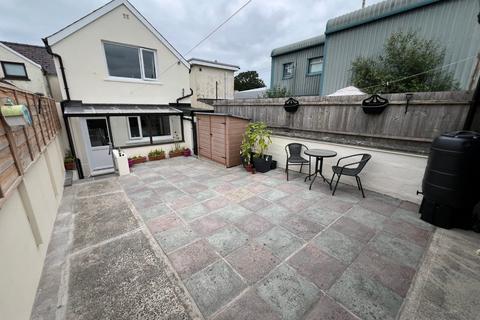 3 bedroom terraced house for sale, Aberystwyth Road, Cardigan, SA43