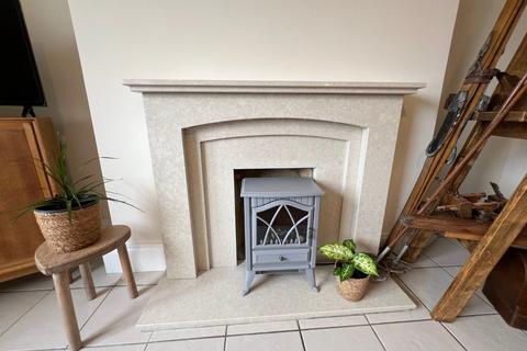 10, Newtown Aberystwyth Road, Cardigan, SA43 1LZ