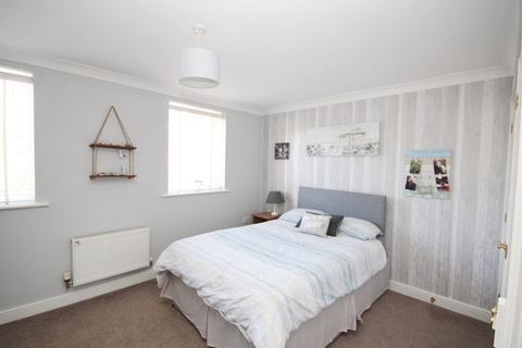3 bedroom end of terrace house for sale, Southwold Crescent, Great Sankey, WA5
