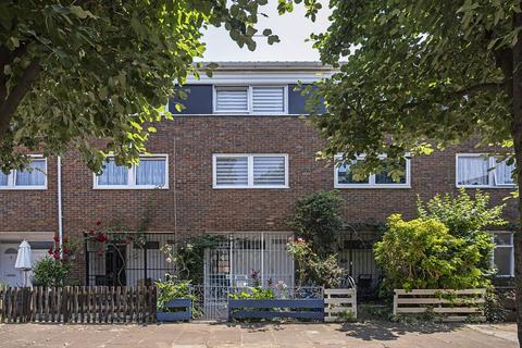 3 bedroom terraced house for sale, Goldman Close, Bethnal Green, London, E2