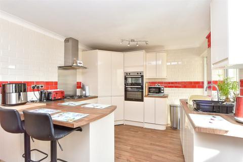 4 bedroom terraced house for sale, Hawkhurst Road, Twydall, Gillingham, Kent