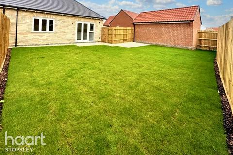 2 bedroom semi-detached bungalow for sale, The Hampton, Bedfordshire