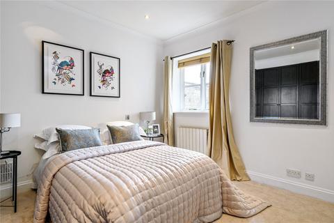 Flat 4, 30 - 32 Cross Street, London, N1 2BG