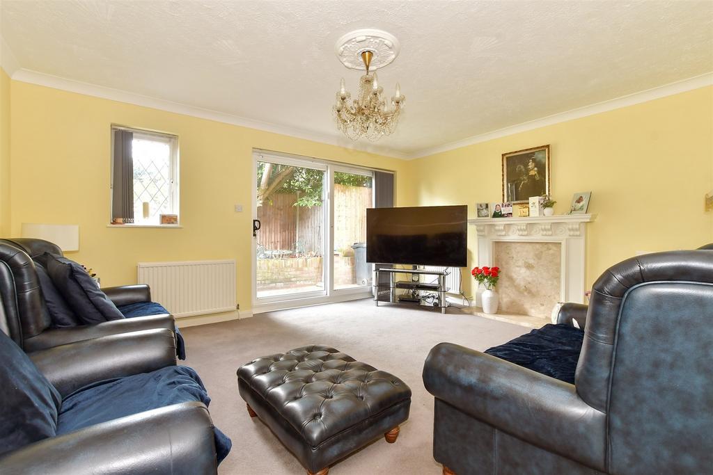 Newlands Road, Woodford Green, Essex 4 bed detached house for sale £