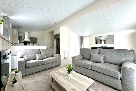 2 bedroom mobile home for sale, Smithy Leisure Park, Preston PR3