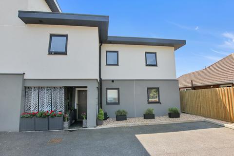 2 bedroom apartment for sale, Queens Road, New Romney TN28