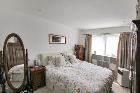 2 bedroom apartment for sale, Queens Road, New Romney TN28