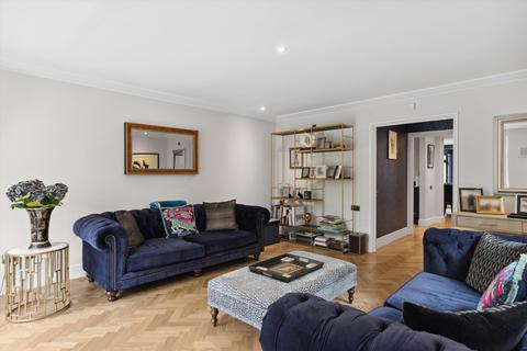 2 bedroom flat to rent, The Lodge, Church Close, Kensington Church Street, Kensington, London, W8