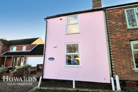 3 bedroom semi-detached house for sale, The Green, Martham