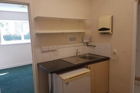 Property to rent, West Street, Fareham PO16