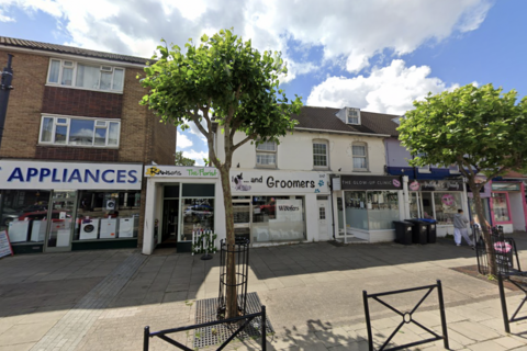 Property to rent, West Street, Fareham PO16