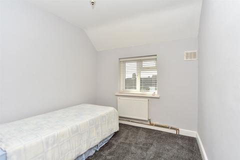 3 bedroom terraced house for sale, Hatfield Road, Strood, Rochester, Kent