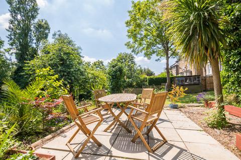 156a Devonshire Road, London, SE23 3SZ