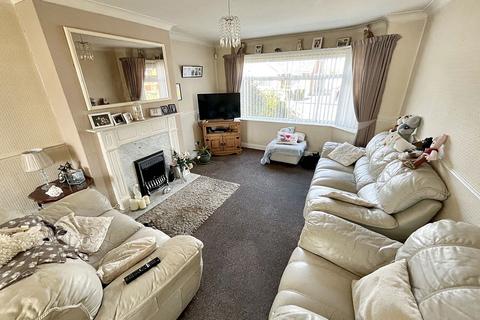 4 bedroom semi-detached house for sale, Fordwell Road, Stockton, Stockton-on-Tees, Durham, TS19 7JY