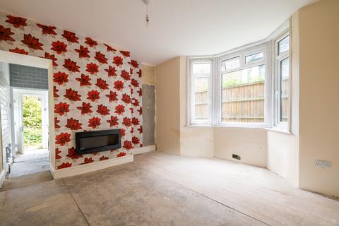 3 bedroom terraced house for sale, Agnew Road