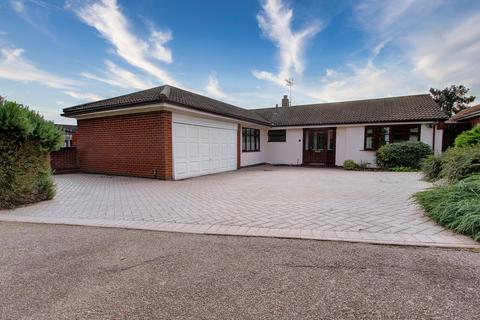 3 bedroom detached bungalow for sale, Stamford Drive, Cropston, LE7