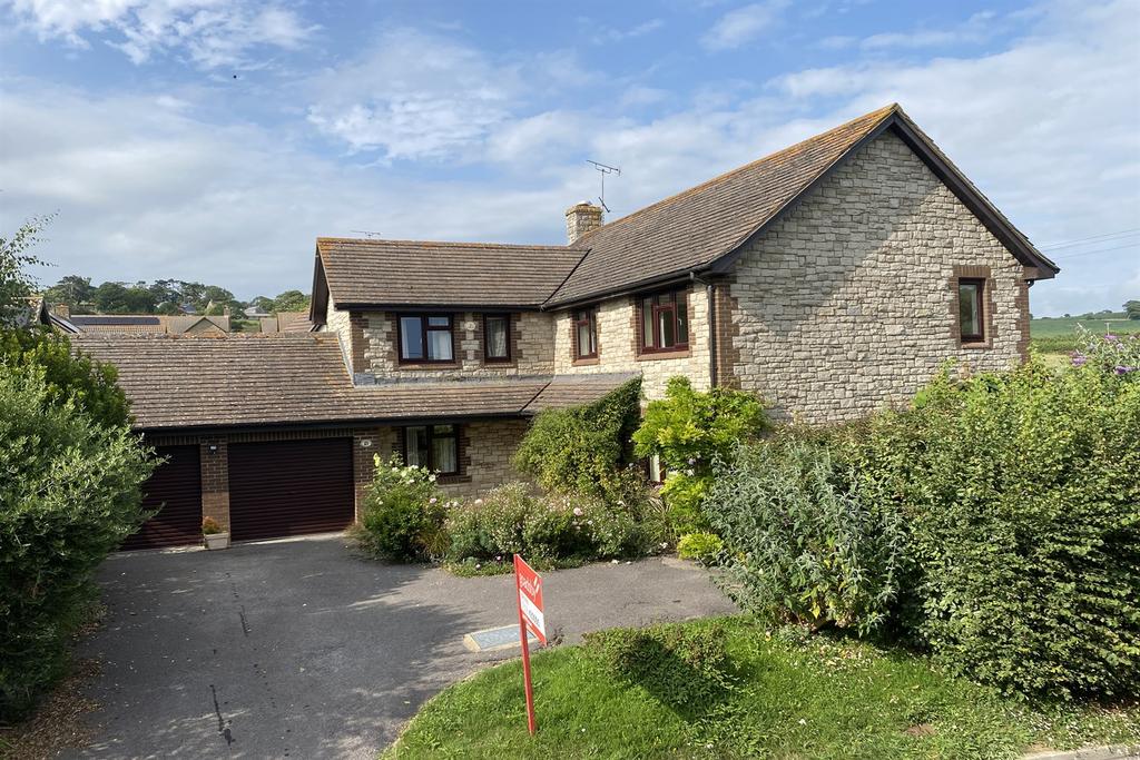 Burton Bradstock 5 bed detached house for sale £725,000