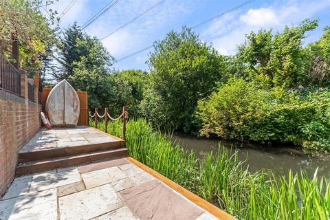 46a Barnes Cray Road, Dartford, DA1 4NR