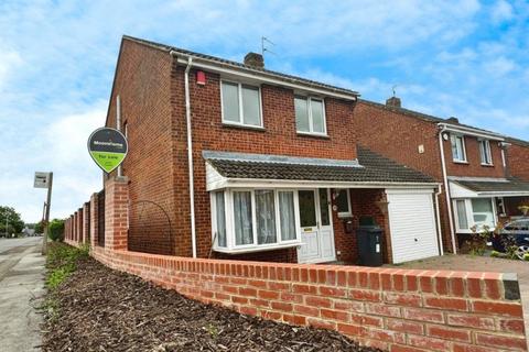 4 bedroom detached house for sale, Liskeard Way, Freshbrook, Swindon, SN5 8NH