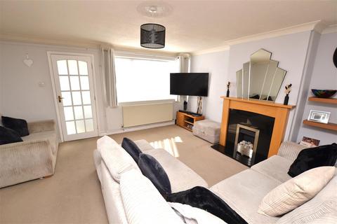 3 bedroom house for sale, Firecrest Road, Chelmsford