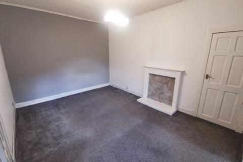 3 bedroom flat to rent, Whyterose Terrace, Leven, KY8