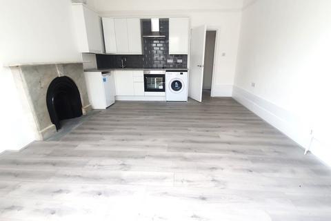 undefined, Ballards Lane, Finchley, London, N3