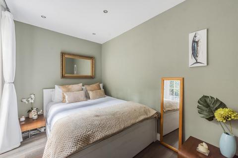 2 bedroom flat for sale, Messina Avenue, West Hampstead