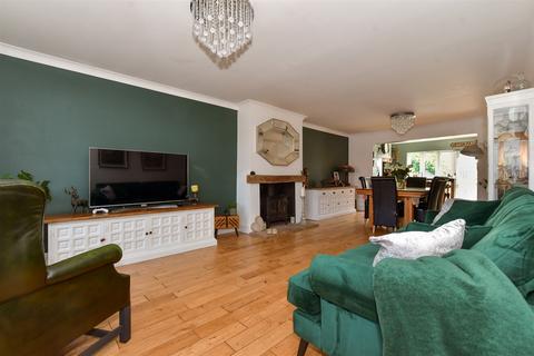 6 bedroom detached bungalow for sale, Oak Avenue, Crays Hill, Billericay, Essex