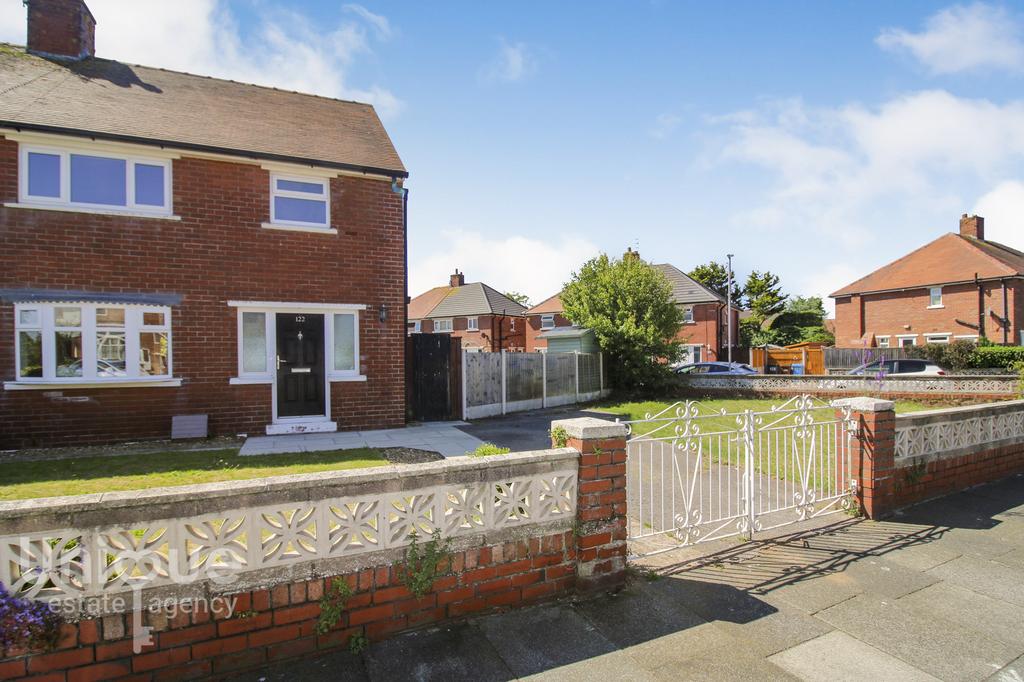Heeley Road, Lytham St. Annes, FY8 3 bed semidetached house for sale