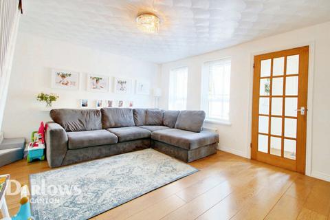 3 bedroom end of terrace house for sale, Osborne Square, Cardiff