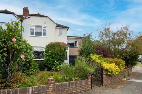 4 bedroom semi-detached house for sale, Rowan Walk, Bromley, BR2