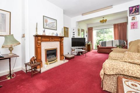 1 Rowan Walk, Bromley, BR2 8QW