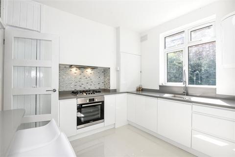 28a Wellington Road, Pinner, HA5 4NL