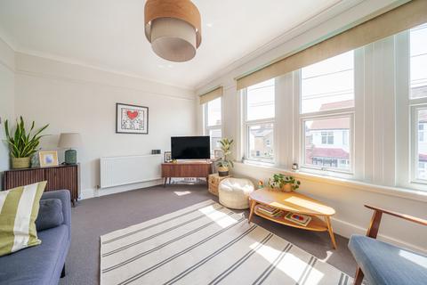 4a Holmesley Road, London, SE23 1PJ