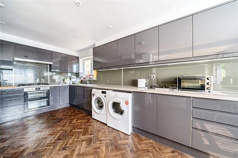 undefined, Oakland Avenue, Farnham, Surrey, GU9